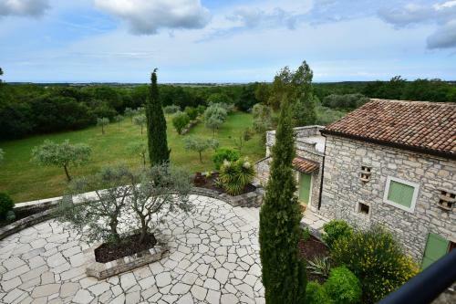 Hotel Residence Borgo San Nicol�