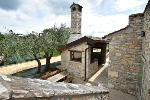 Hotel Residence Borgo San Nicol�