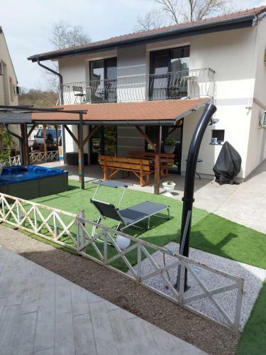Hostal Vila Maria