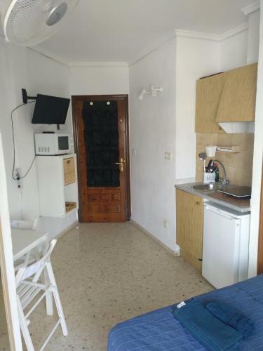 Apartamento Estudio Capit�n-piscina