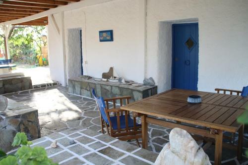 Ios Traditional Summer House