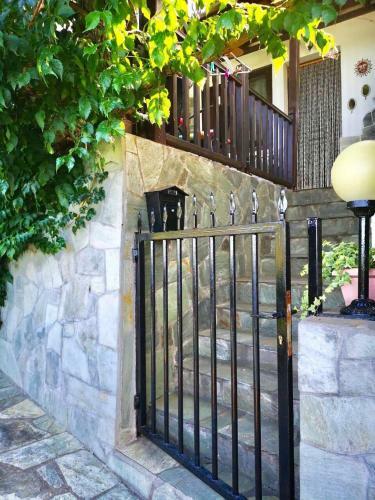 Daenerys Home In Agios Ioannis Papa Nero