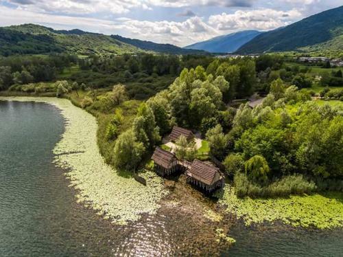 Al Lago Guest House
