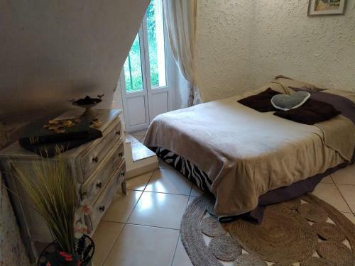 Apartamento Le G�te De La Tin�e