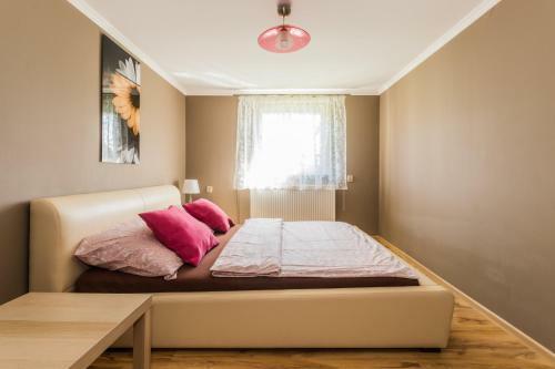 Cavilla - Pokoje I Apartamenty