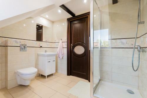 Cavilla - Pokoje I Apartamenty