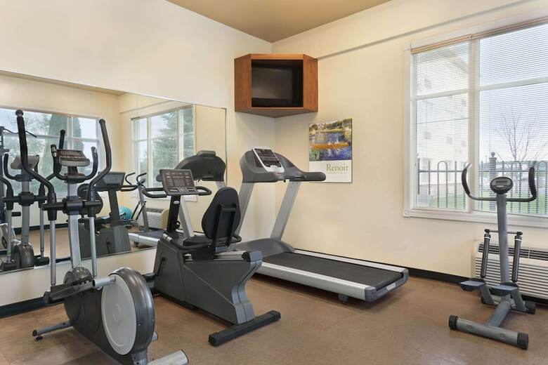Hotel Days Inn Ottawa Airport