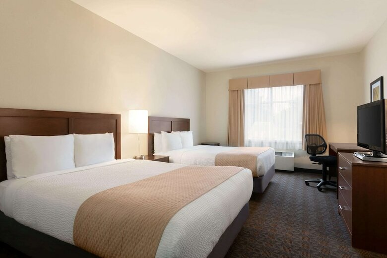 Hotel Days Inn Ottawa Airport