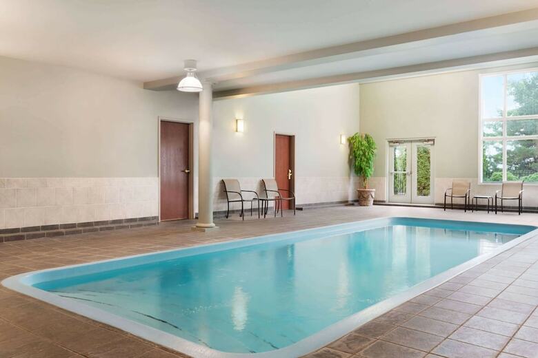 Hotel Days Inn Ottawa Airport