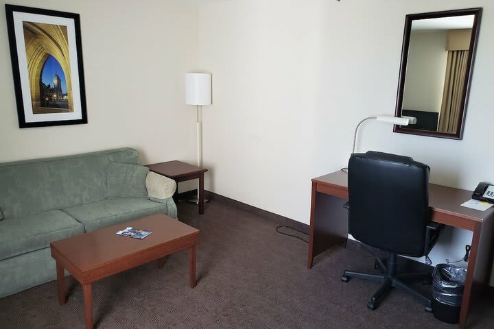 Hotel Days Inn Ottawa Airport
