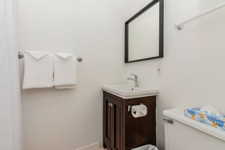 Hotel Manoir Des Remparts