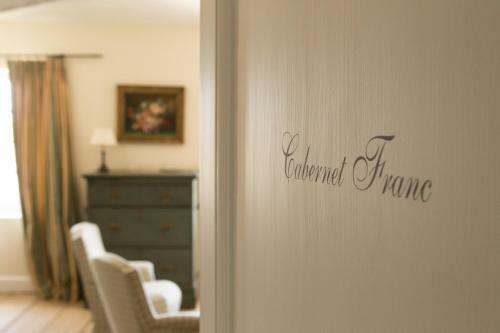 Hostal Ch�teau Du Tertre