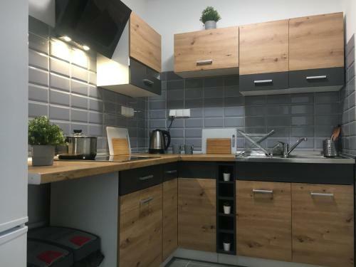Hostel Opolska 11-19