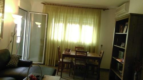 Apartamento Piso Muy Amplio En M�laga .