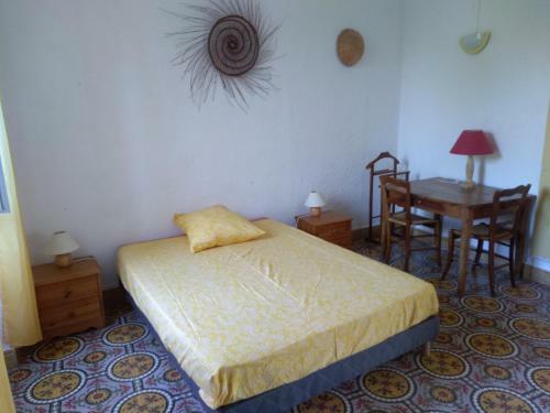 Bed & Breakfast Chambre D'h�tes Lou Couradou