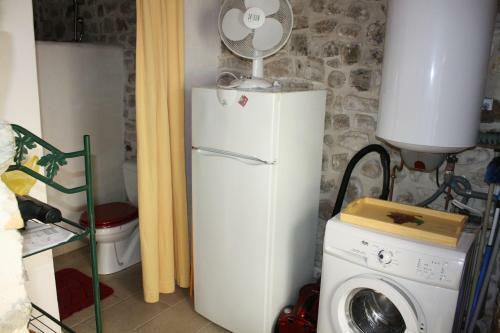 Hostal G�te Jaune Ard�che L'avventura