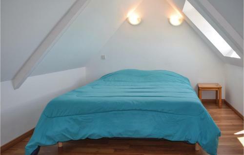 Two-bedroom Apartment In Treguier