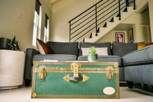 Apartamento The Glass Loft At Ei8ht 2 Minutes To Devon House