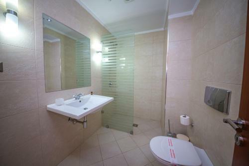 Hotel Borshi