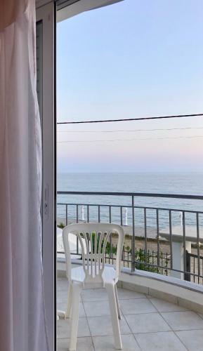 Hostal Sunset Studios