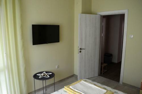 Hostal Yanis