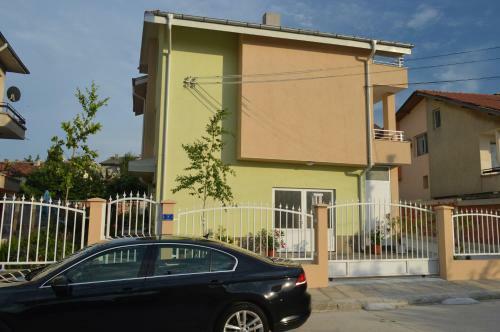 Hostal Yanis