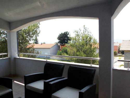 Apartment Vir