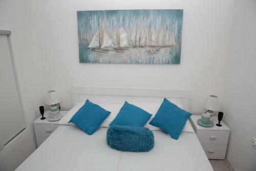 Apartments Stonehouse