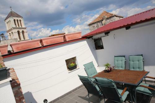 Apartments Stonehouse