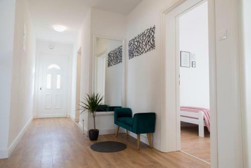 Modern Mediterranean Apartment