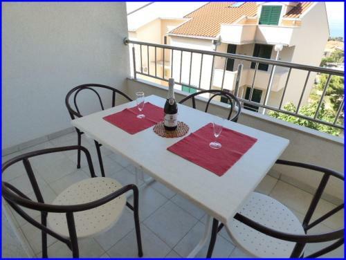 Sea View Apartment For 2-4 People - Family