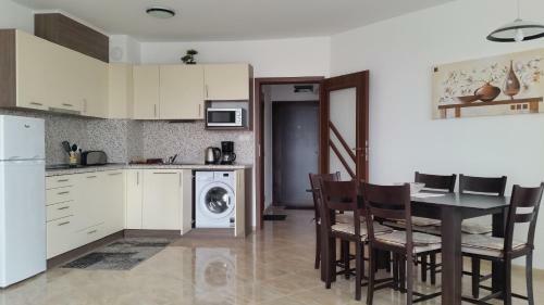 Geniko Apartments
