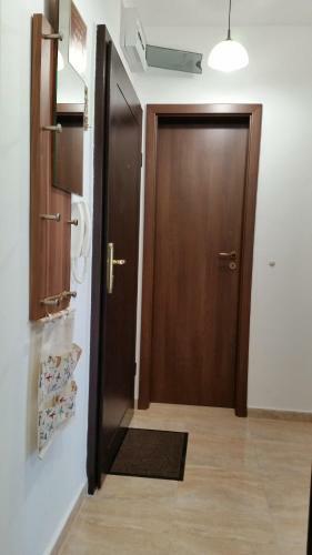 Geniko Apartments
