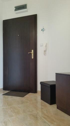 Geniko Apartments