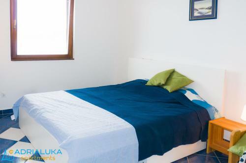 Apartments Adrialuka