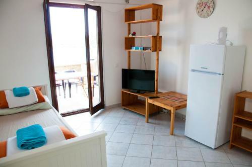 Apartments Adrialuka