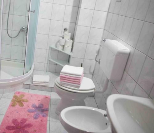 Apartments Garac
