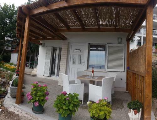 Apartments Garac