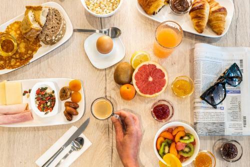 Hotel H�tel Colbert