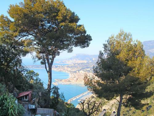 Apartment Taverna Il Cippo La Mortola
