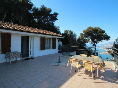Apartment Taverna Il Cippo La Mortola