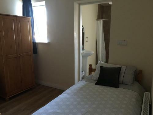 Double Rooms & Twin Rooms Rahoon