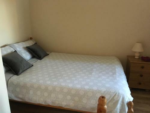 Double Rooms & Twin Rooms Rahoon