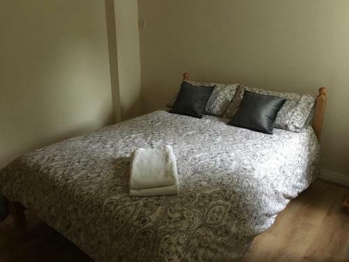 Double Rooms & Twin Rooms Rahoon