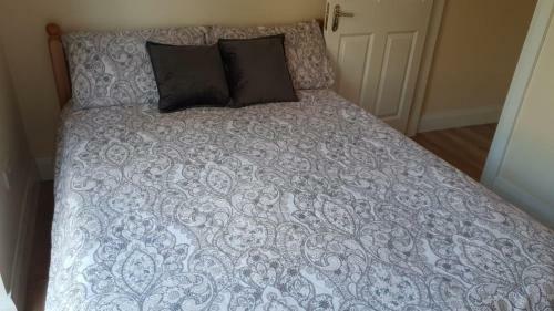 Double Rooms & Twin Rooms Rahoon