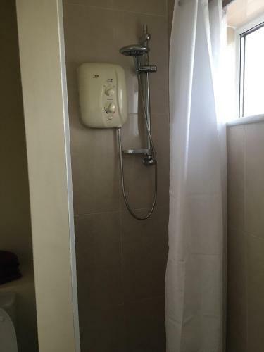Double Rooms & Twin Rooms Rahoon