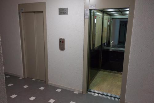 Gold Class Apartment Ams 63