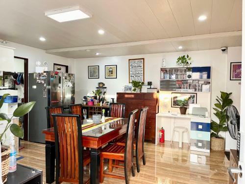 Margie's Home 1