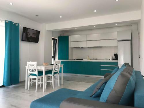 Wwa Apartments