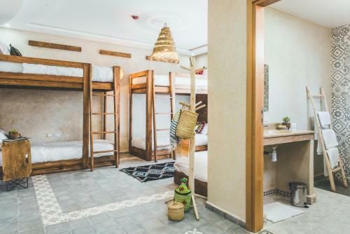 Hotel The Yogi Surfer